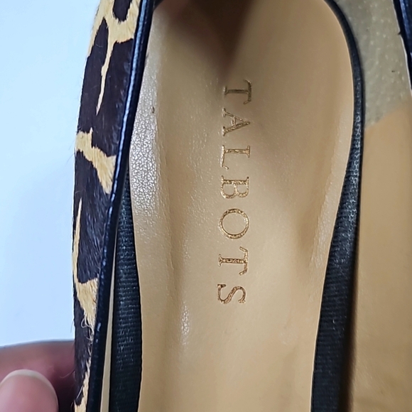 Talbots Calf leather fur Cheetah pumps 8 - Picture 3 of 8